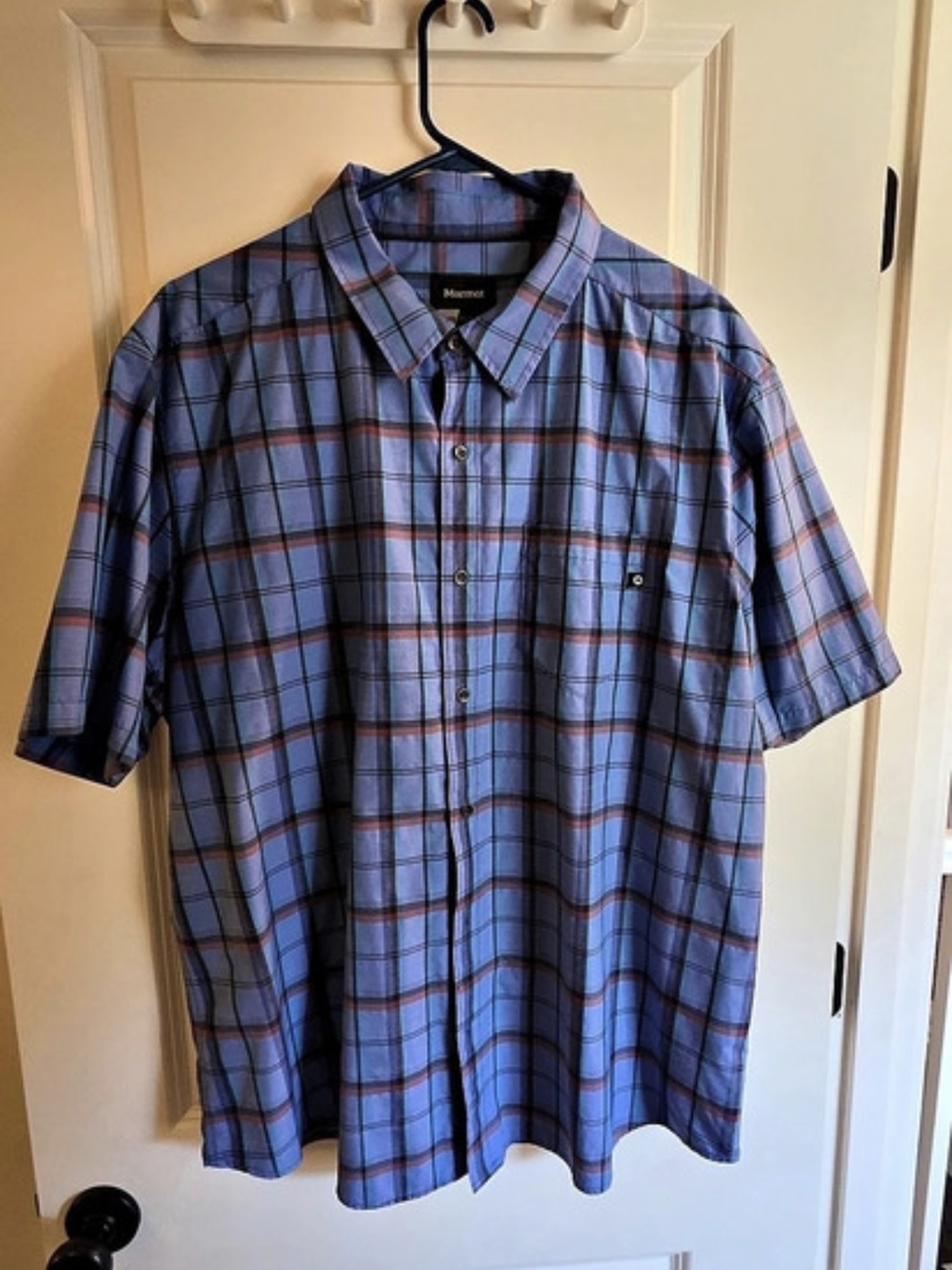 Marmot AirExchange Perforated Short-Sleeve Shirt Plaid Shirt Blue & Red Medium